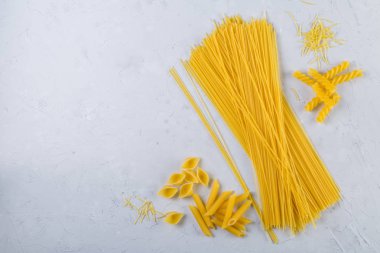 Farklı türde makarna.