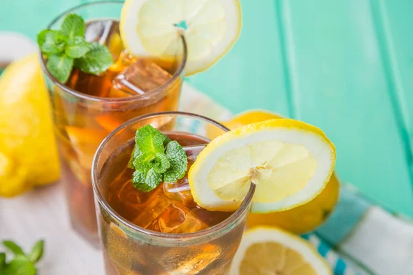 Ice tea in glasses — Stock Photo, Image