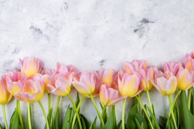 Anneler günü kartı ile kahve, mevcut