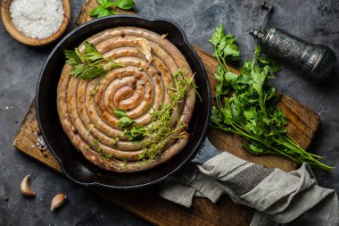 Barbekü sosis dökme demir Pan