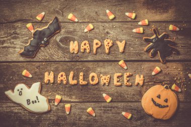 Cadılar Bayramı konseptiyle Çerezler ve şekerler