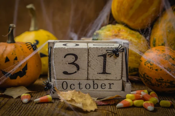 Cadılar Bayramı kavramı - kabaklar ve sembolleri