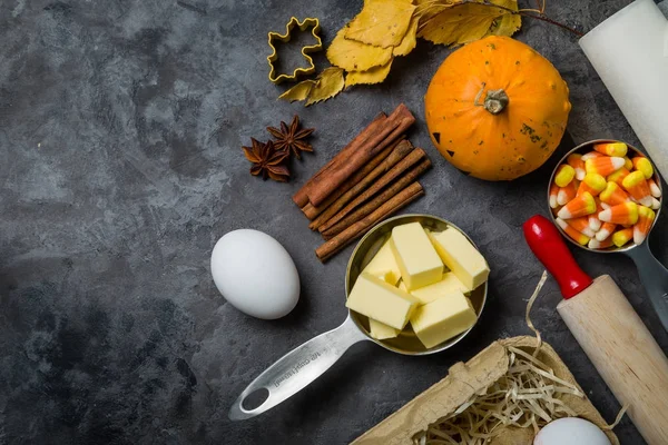 Concepto de Acción de Gracias - ingredientes y símbolos para hornear — Foto de Stock