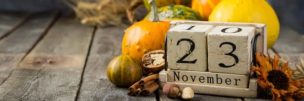 Şükran günü kavramı - süslemeleri ile kabak