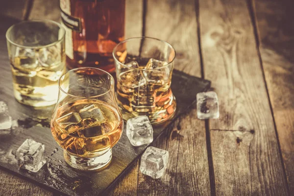 Verschillende soorten sterke alcohol — Stockfoto