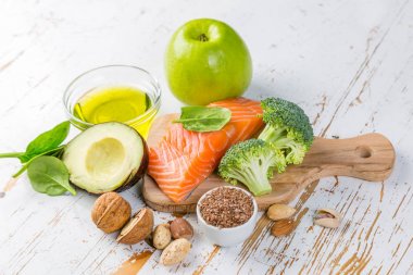 Sağlıklı gıda kaynakları - sağlıklı beslenme kavramı seçimi. Ketogenic diyet kavramı