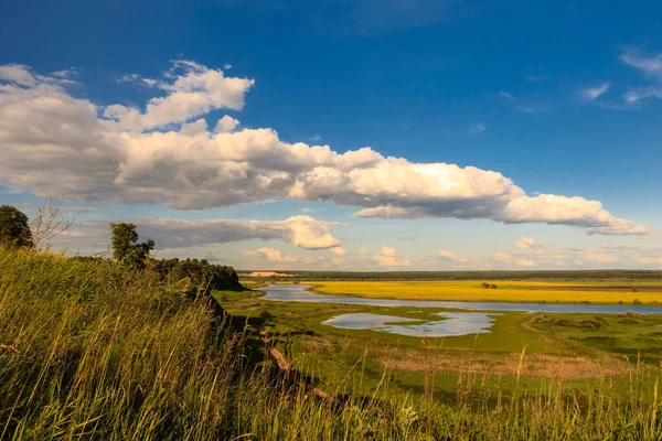 Summer landscape with river and sky — Stock Photo, Image