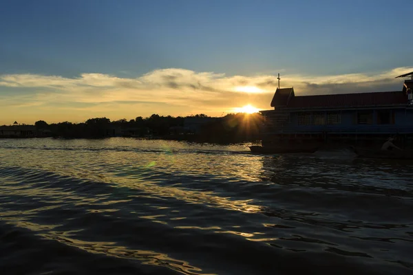 Lac Tonle au Cambodge — Photo