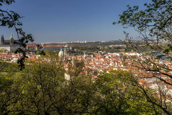Vista do topo do Castelo de Praga . — Fotografia de Stock