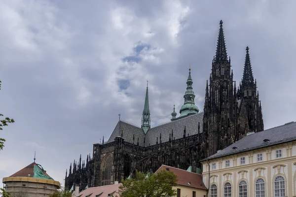 Καθεδρικός ναός Αγίου Βίτου στην Πράγα. — Φωτογραφία Αρχείου