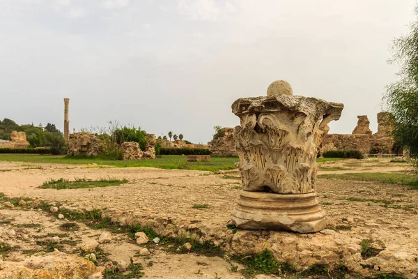 Antiguas ruinas de baños en Tunisia, Cartago — Foto de Stock