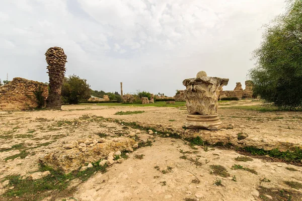 Antiguas ruinas de baños en Tunisia, Cartago — Foto de Stock