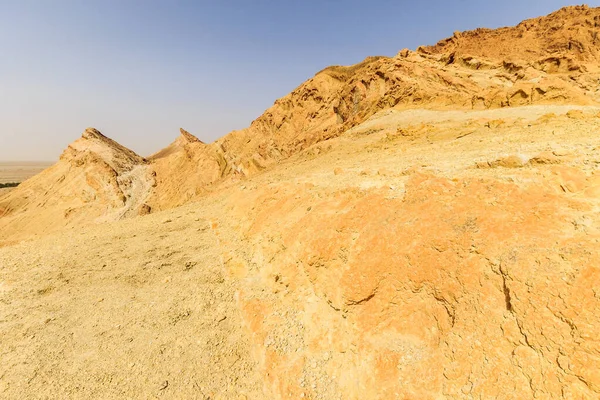 Krajobraz kanionu na kamiennej pustyni. — Zdjęcie stockowe
