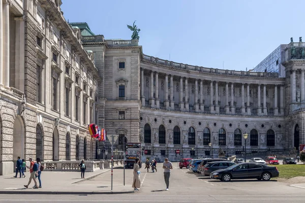 Heldenplatz i Hofburg w Wiedniu. — Zdjęcie stockowe