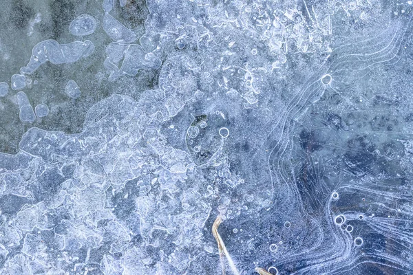 Struktura ledu v zimě. Abstraktní pozadí pro design, ph — Stock fotografie