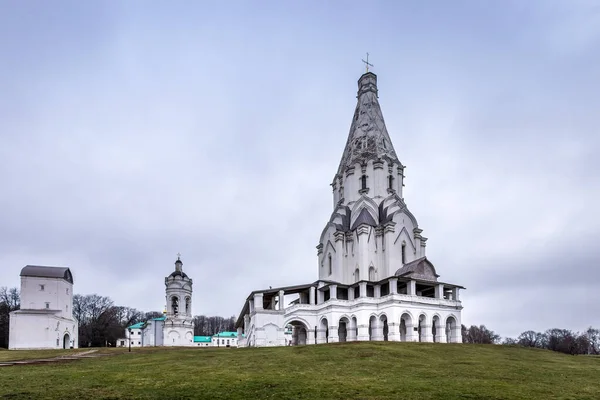 Село Коломенське в похмурий зимовий день, Москва, Рус. — стокове фото