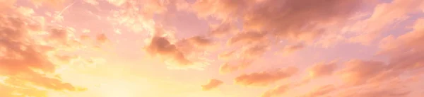 Overskyet Himmel Ved Solnedgang Eller Soloppgang Ved Sollys Sammendrag Bakteppe – stockfoto