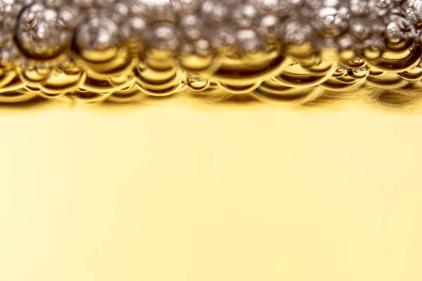 Textura Pěny Plynových Bublin Lehkém Pivu Abstraktní Pozadí Pro Design — Stock fotografie