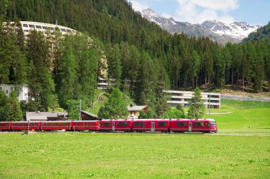 Davos, İsviçre geçen tren
