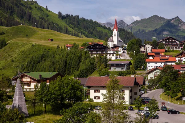 Increíble paisaje alpino de Berwang, Austria — Foto de Stock