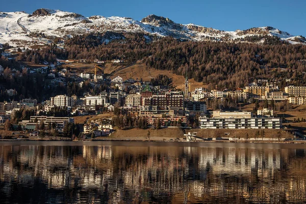 Paisagem de montanha incrível de St. Moritz, Suíça — Fotografia de Stock