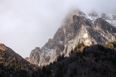 Brenner Geçidi, Italy yakınındaki Fleres Vadisi'nden güzel dağ manzarası