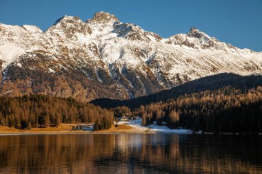 Muhteşem dağ manzarası St. Moritz, İsviçre