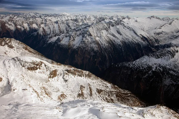 Incredibile paesaggio montano da Hintertux, Austria — Foto Stock