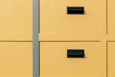 güneşli bir günde çatı daire kat mülkiyeti altında Windows.