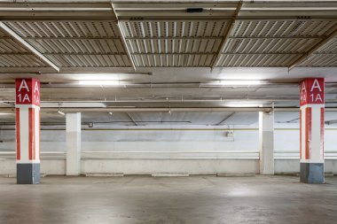 Otopark garaj iç, endüstriyel yapı, boş yer altı p
