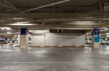 Boş Park garaj yeraltı iç daire 
