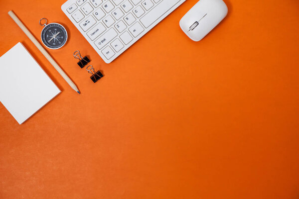Mesa de escritorio de oficina de Negocios y objetos de negocios — Foto de Stock