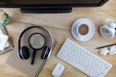 Ofis Resepsiyon ahşap masa iş işyeri ve iş nesnesi