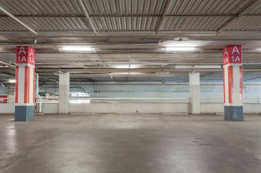 Boş Park garaj yeraltı iç daire 