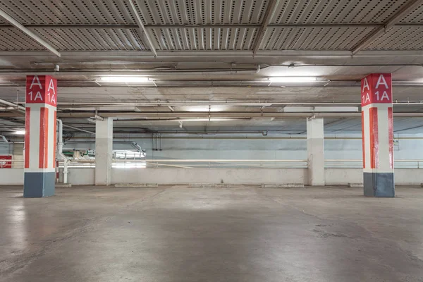 Boş Park garaj yeraltı iç daire 