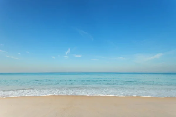 迈考海滩热带安达曼海海景景区 — 图库照片