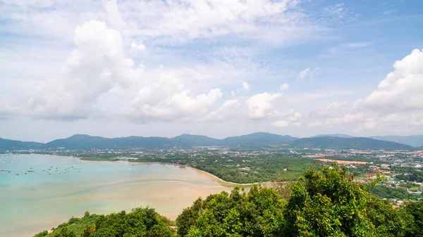 Paisagem vista da natureza de Khao Khad ponto de vista phuket cidade — Fotografia de Stock
