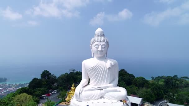 Aerial View Drone Shot Big Buddha Statue High Mountain Phuket — Stock Video