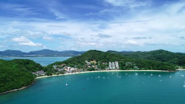 Fantastisk Antenn Drönare Bilder Flyger Runt Vackra Tropiska Phuket Sommarsäsongen — Stockvideo