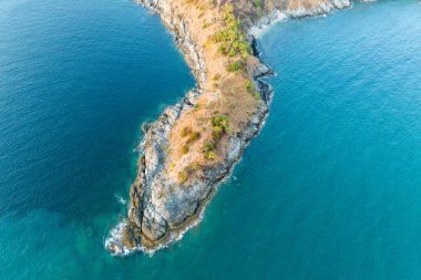Laem Promthep 'in hava görüntüsü Pelerin ve Pofuet Tayland' daki deniz manzarası.