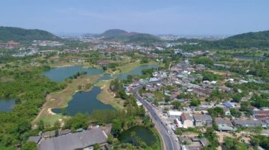 Fok şehri Tayland üzerinde uçan insansız hava aracı görüntüsü