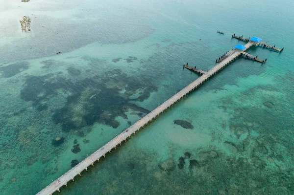 Aerial High Angle View Drone Shot Long Bridge Tropical Sea — Zdjęcie stockowe