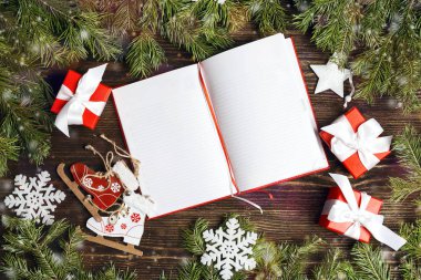 Noel arka plan boş defter, çam dalları, Dekorasyo