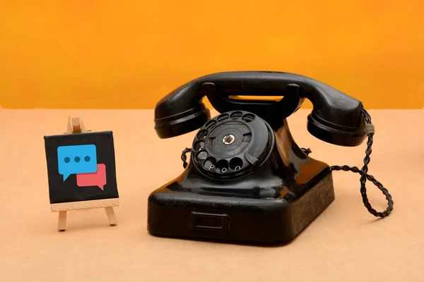 Vintage Retro telefonní sada s kontaktem nás ikona — Stock fotografie