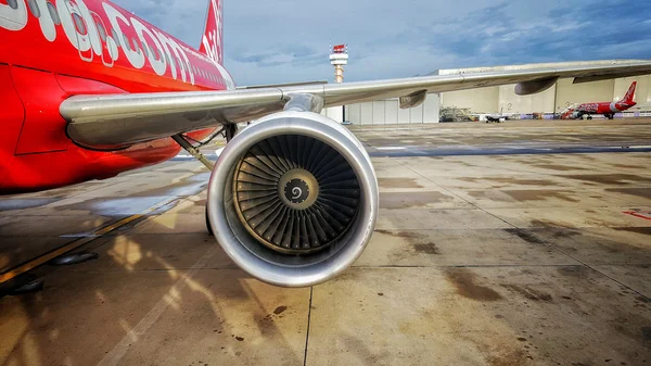 喷气式飞机的航空公司亚洲航空 — 图库照片