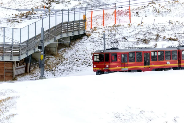 Сценическая железная дорога до горы Шейдегг — стоковое фото