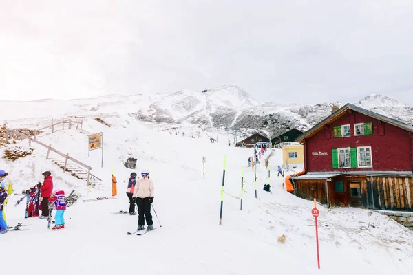 İsviçre'deki Kayak Merkezi