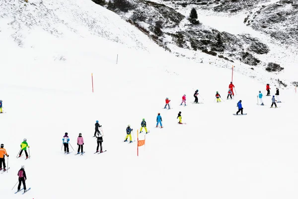 Esquiador na Suíça — Fotografia de Stock