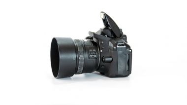izole dijital slr fotoğraf makinesi