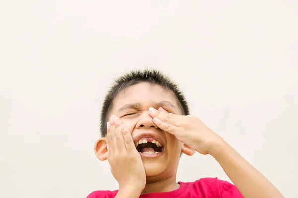 Le garçon le mal de dents — Photo